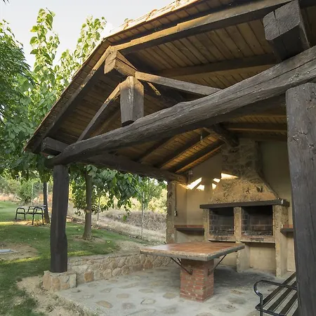 Las Cabanas De La Vera Country house *